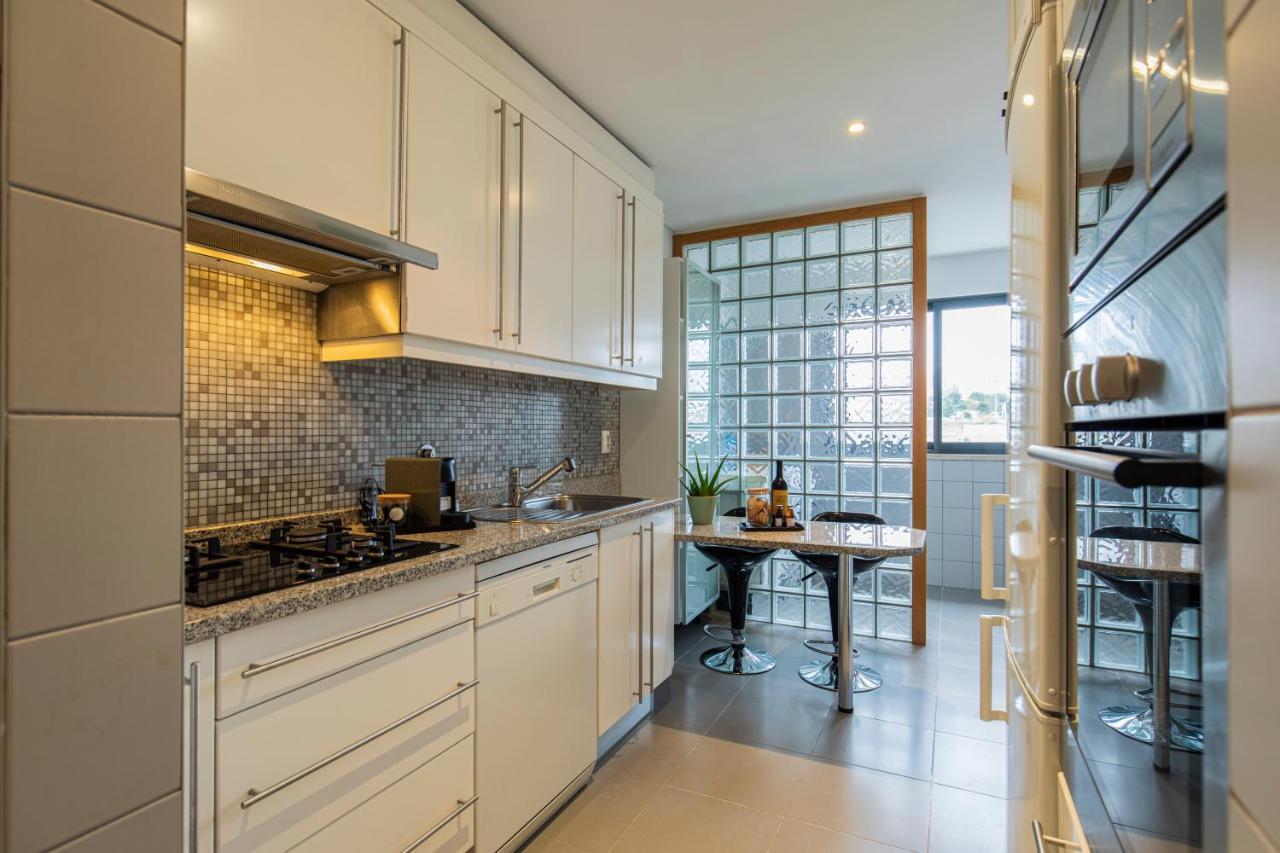 River View Apartment By Lisbon Heart Exterior foto